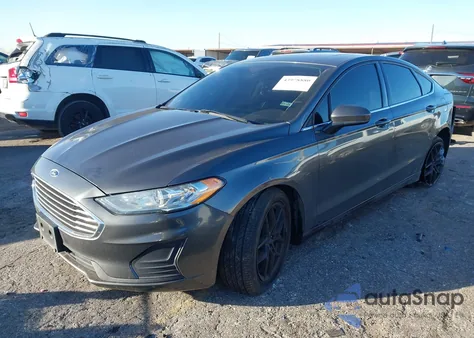 2019 Ford Fusion Se z USA, uszkodzony, nr VIN 3FA6P0T95KR270432